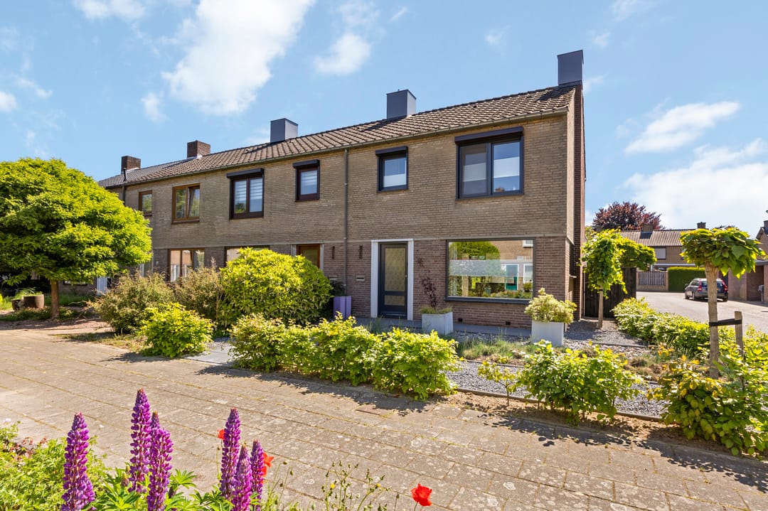 Foto 2 van Eenbesweg 18