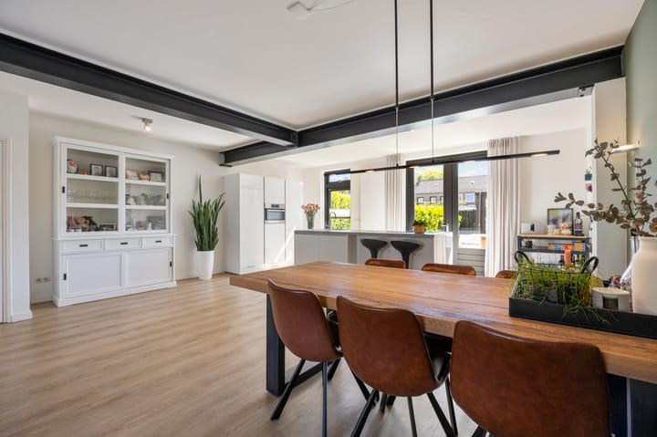 Foto 12 van Eenbesweg 18