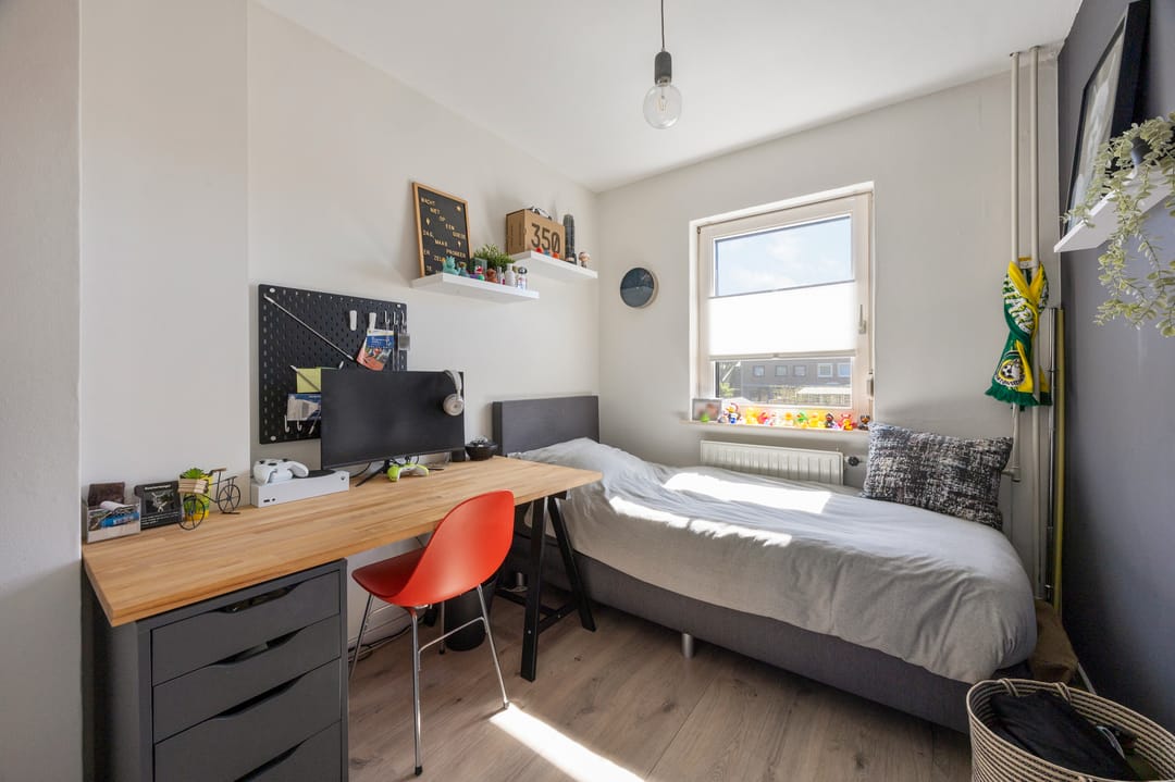 Foto 23 van Eenbesweg 18