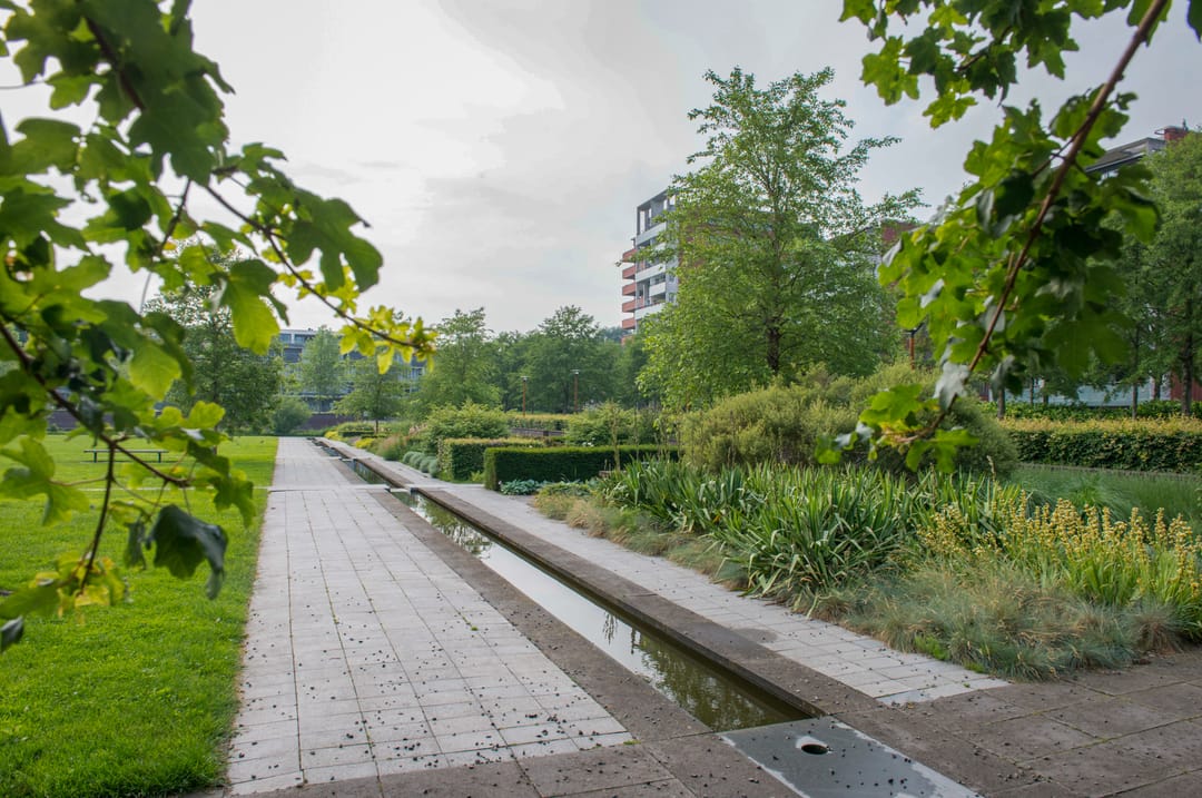 Foto 16 van Mr. G. Groen van Prinstererlaan 365