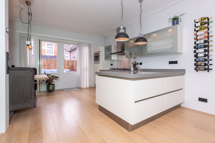 Foto 21 van Zuiderkerkstraat 12