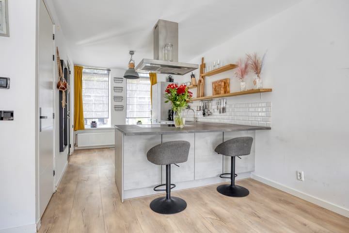 Photo 8 of Prinsenstraat 80