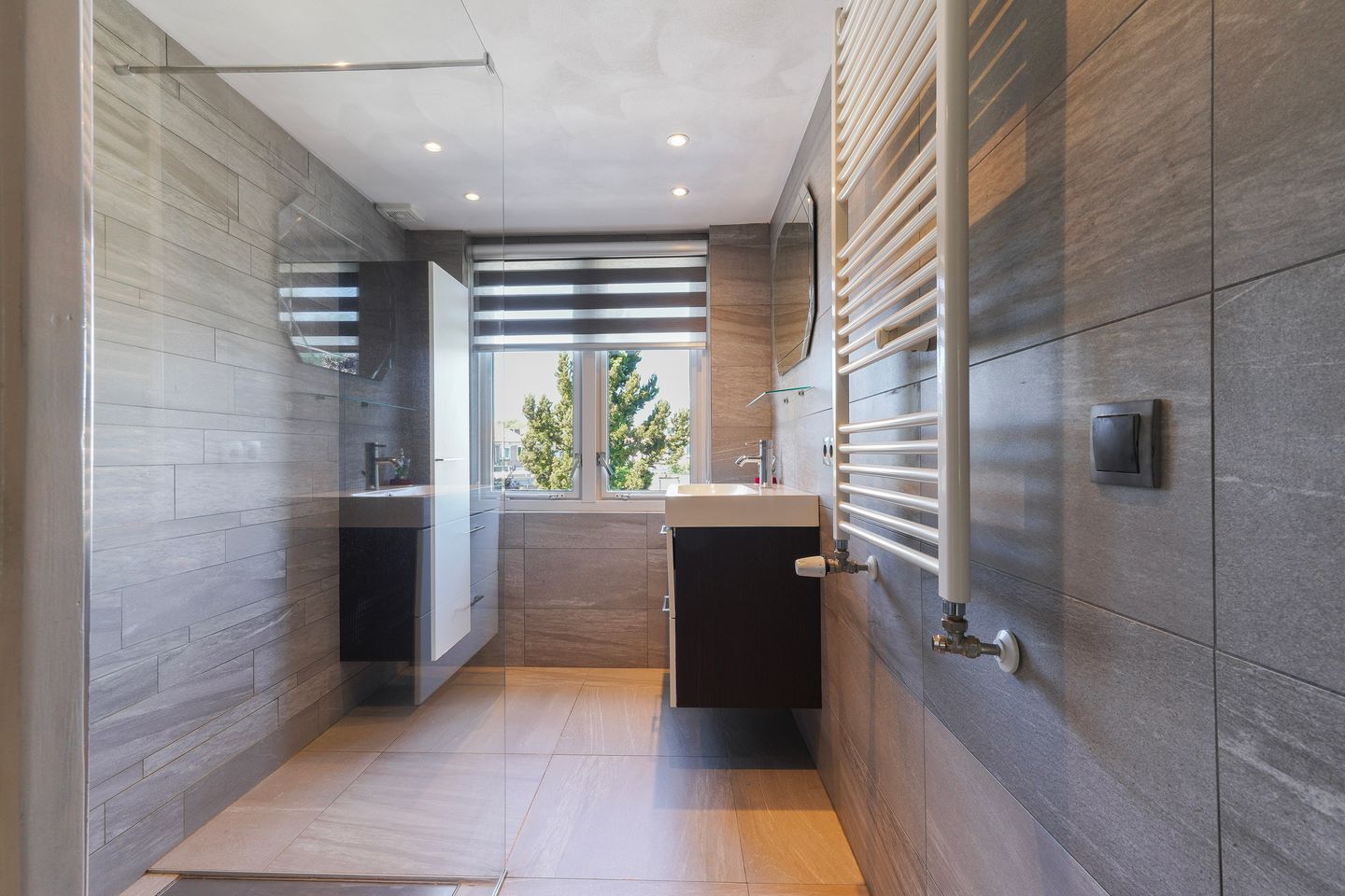 Foto 19 van Korenbloemstraat 147