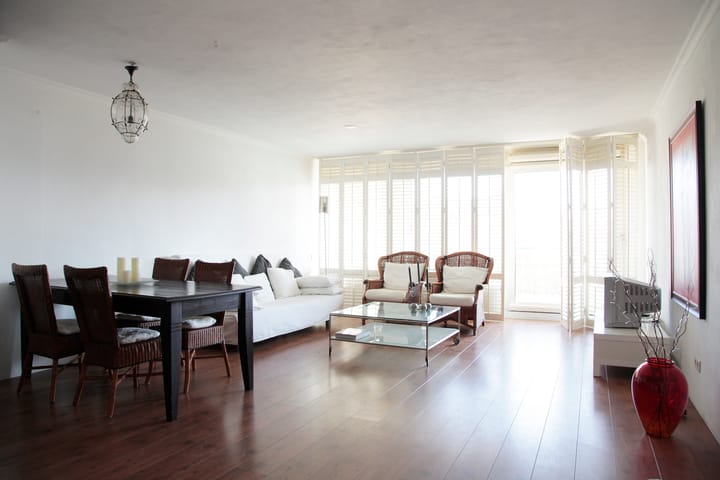 Photo 4 of Parallel Boulevard 21-A