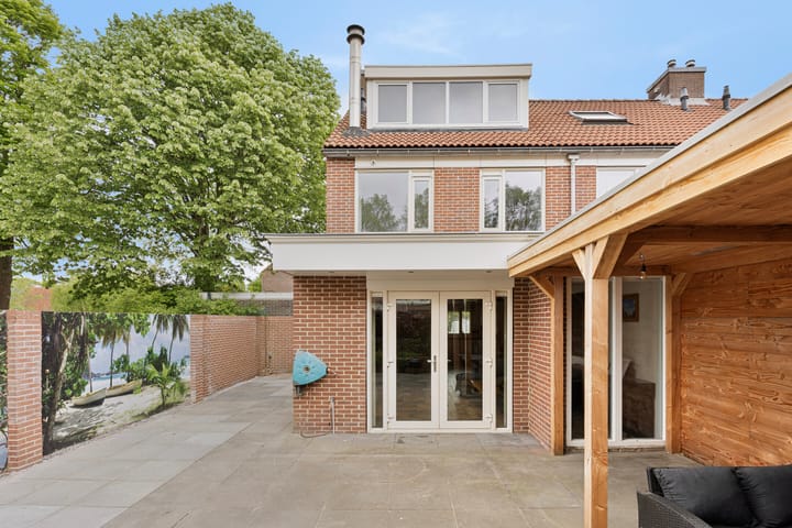 Foto 1 van Hoefijzer 76