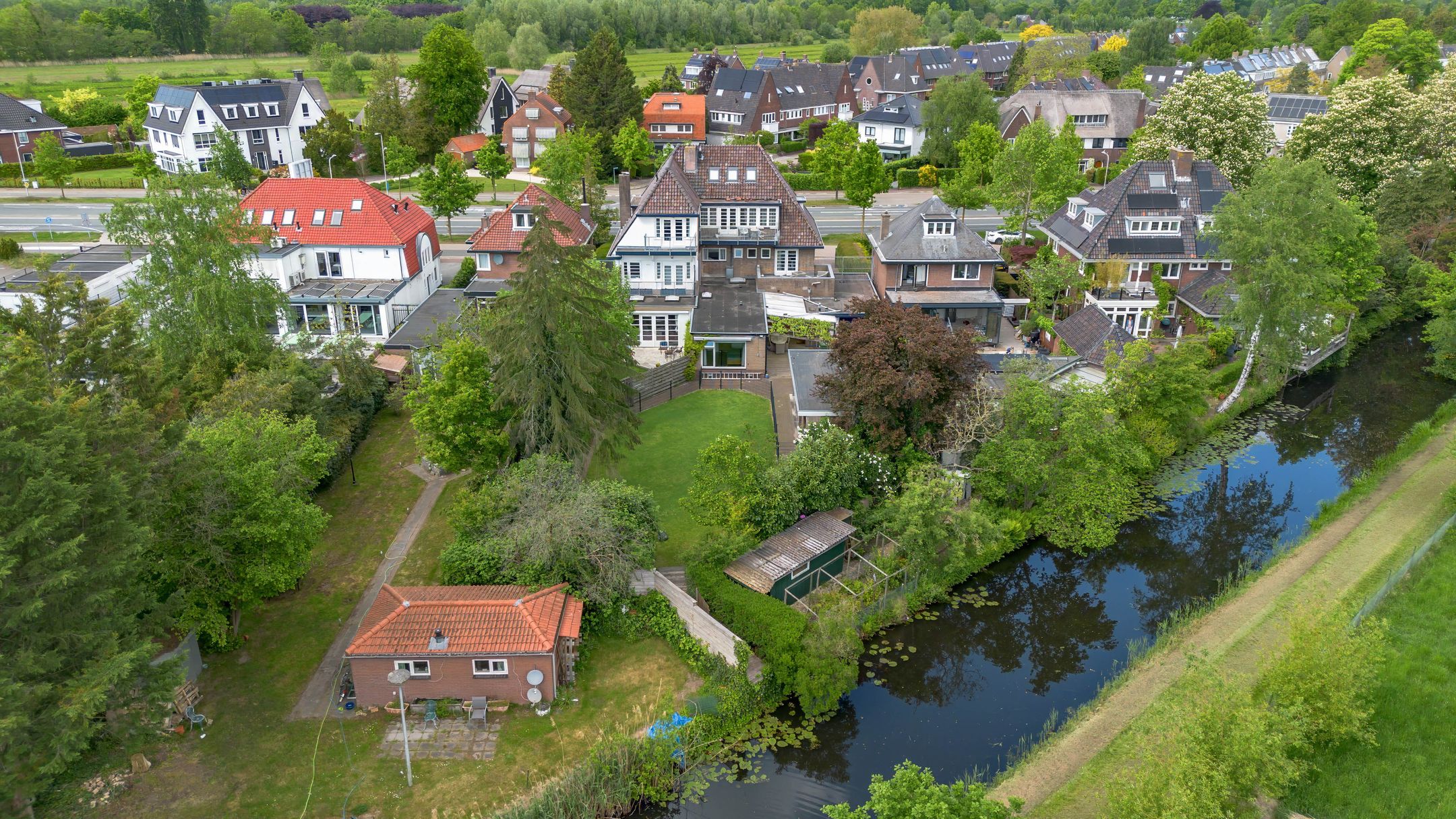 Utrechtseweg, 323, De Bilt, 3731GA, Utrecht, Nederland 323 