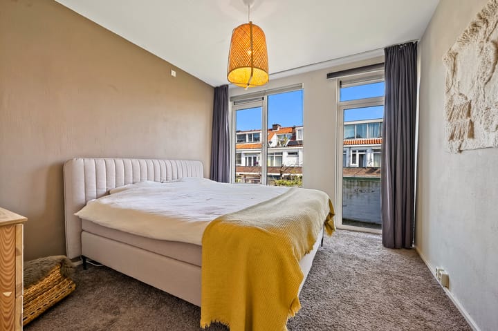 Foto 3 van Woudenbergstraat 45