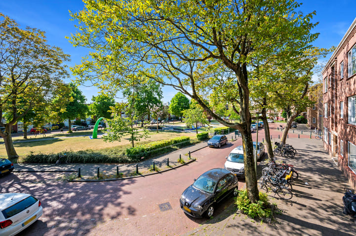 Foto 4 van Woudenbergstraat 45