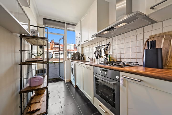 Foto 10 van Woudenbergstraat 45