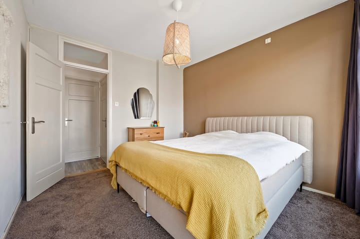 Foto 18 van Woudenbergstraat 45