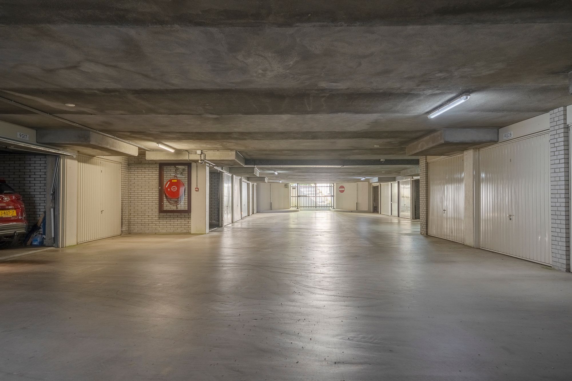 Foto 30 van Stoeplaan 9-F4