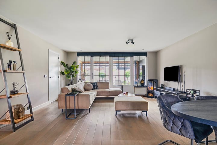 Foto 2 van Hoefsmidlaan 1