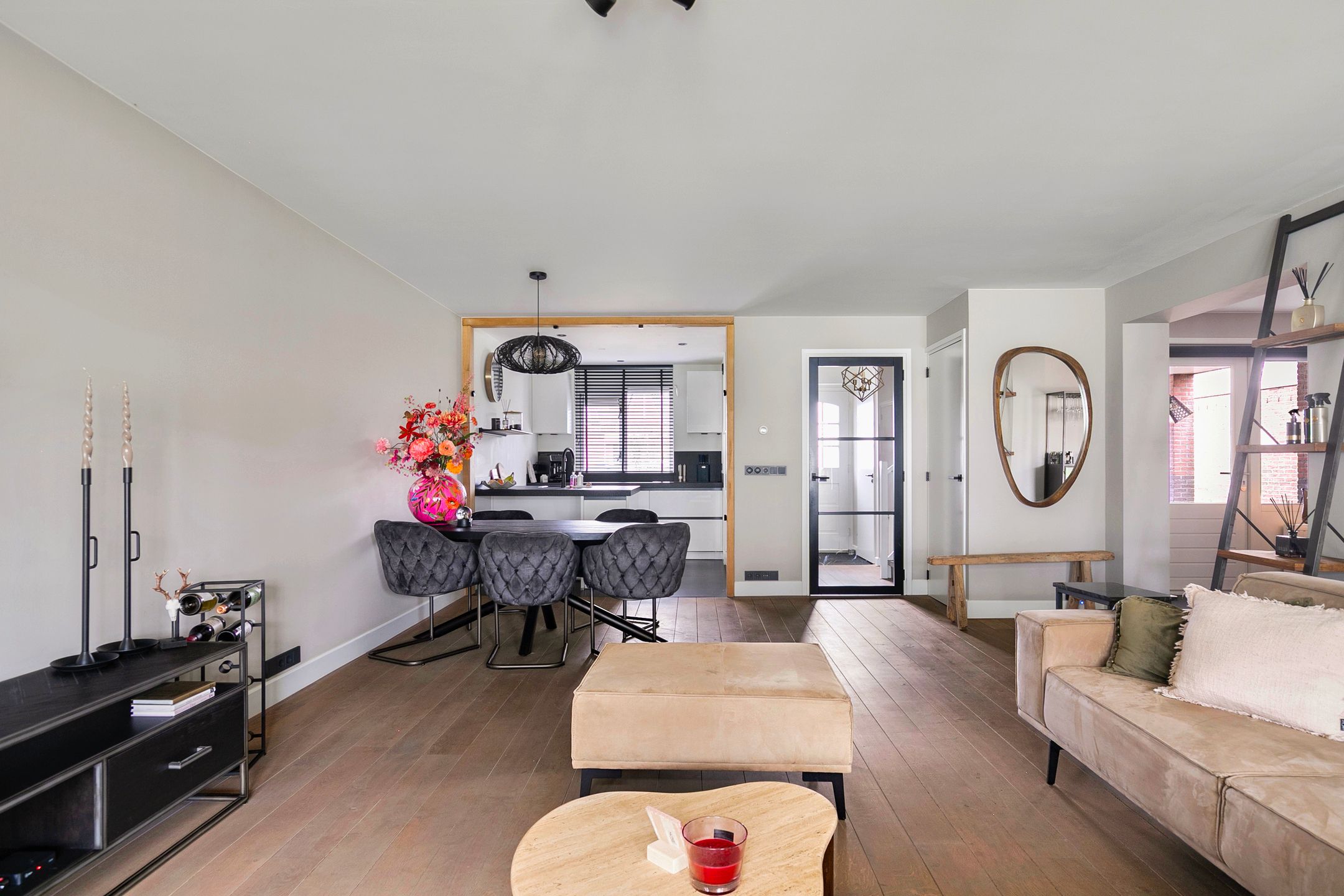 Foto 12 van Hoefsmidlaan 1