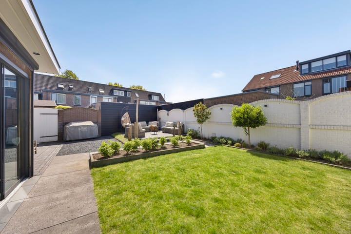 Foto 38 van Hoefsmidlaan 1