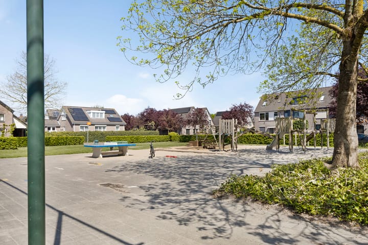 Foto 45 van Hoefsmidlaan 1