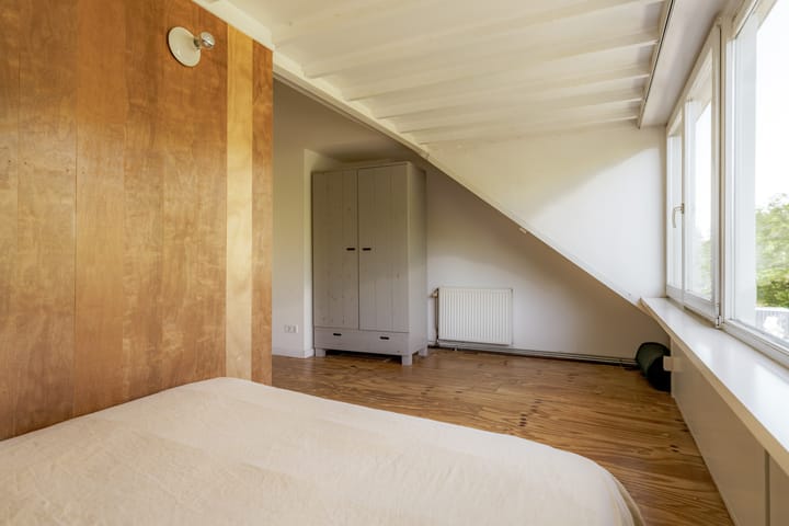 Foto 37 van Ouderkerkerlaan 133