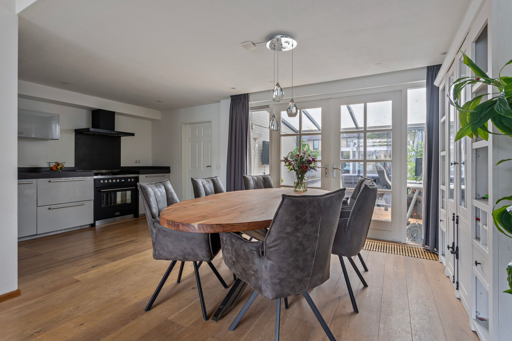 Foto 15 van van Galenstraat 21