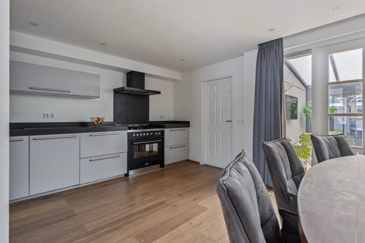 Foto 19 van van Galenstraat 21