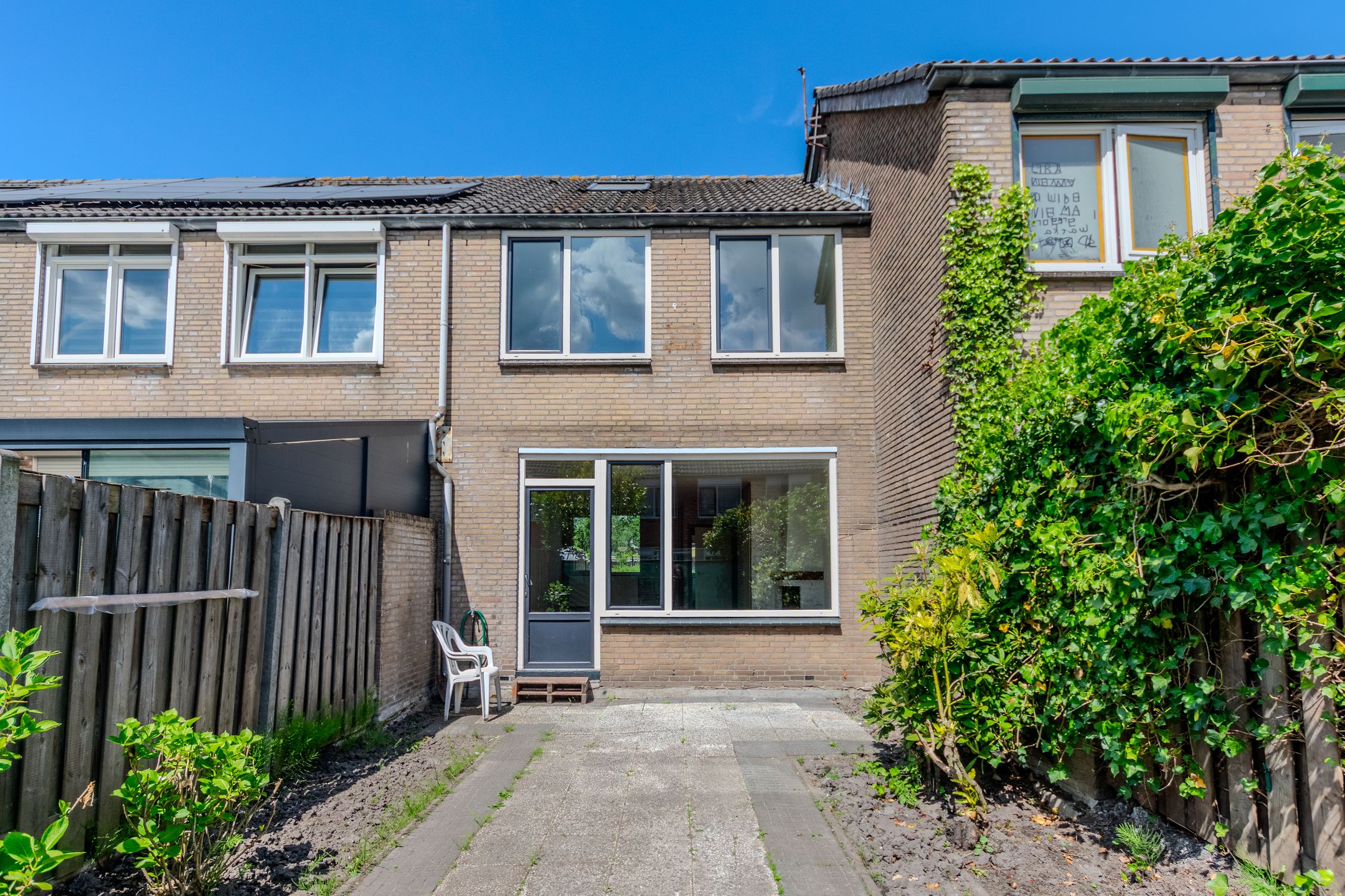 Foto 33 van Hof van Voorne 19