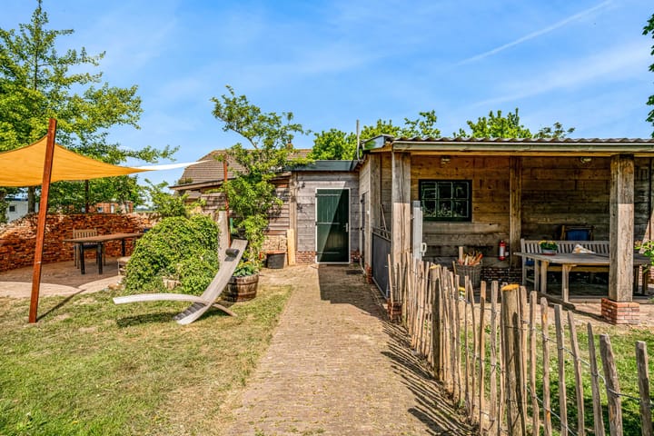 Foto 65 van Lagewaard 28