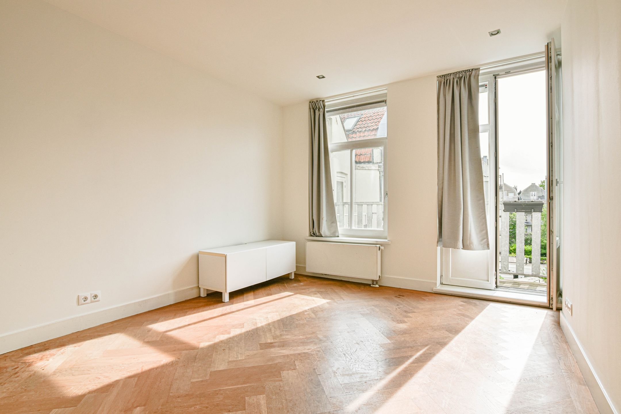 Photo 3 of Frans Halsstraat 57-E