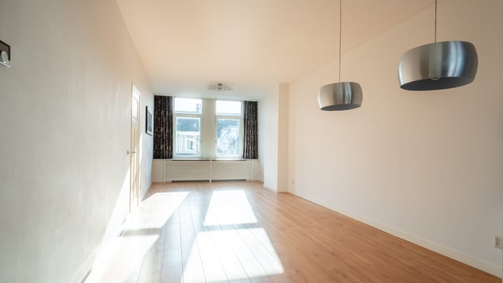 Foto 12 van De Genestetstraat 64