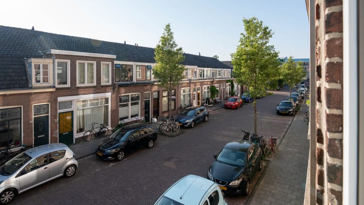 Foto 14 van De Genestetstraat 64