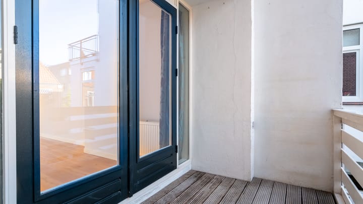 Foto 17 van De Genestetstraat 64