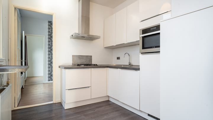 Foto 19 van De Genestetstraat 64