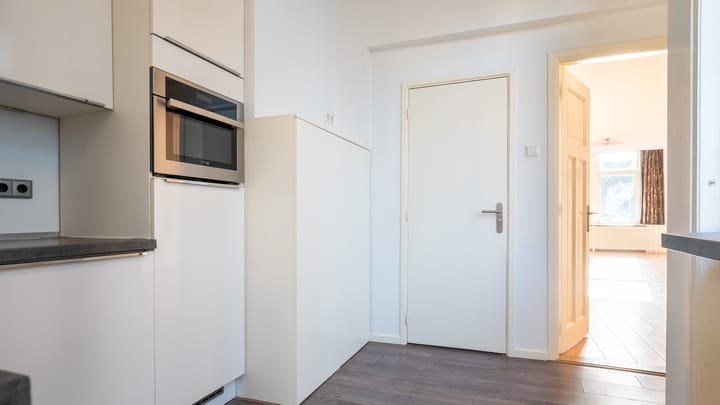 Foto 23 van De Genestetstraat 64