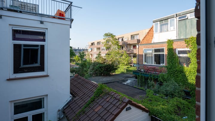 Foto 33 van De Genestetstraat 64