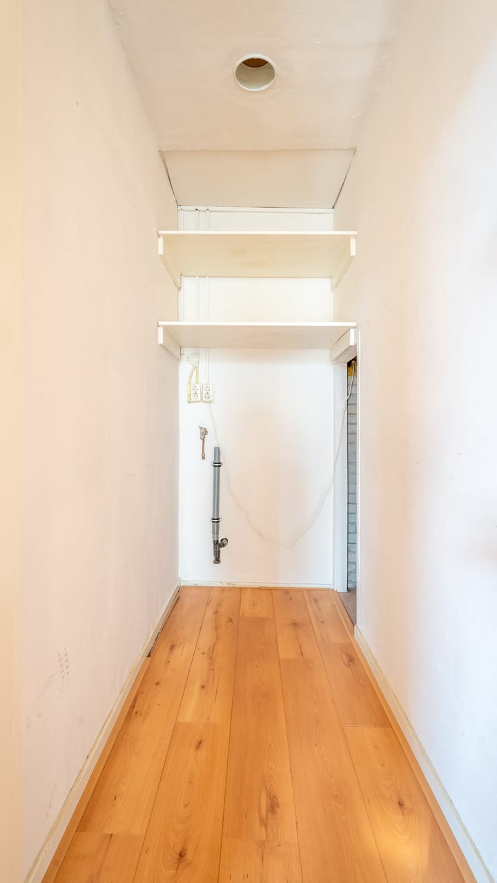 Foto 35 van De Genestetstraat 64