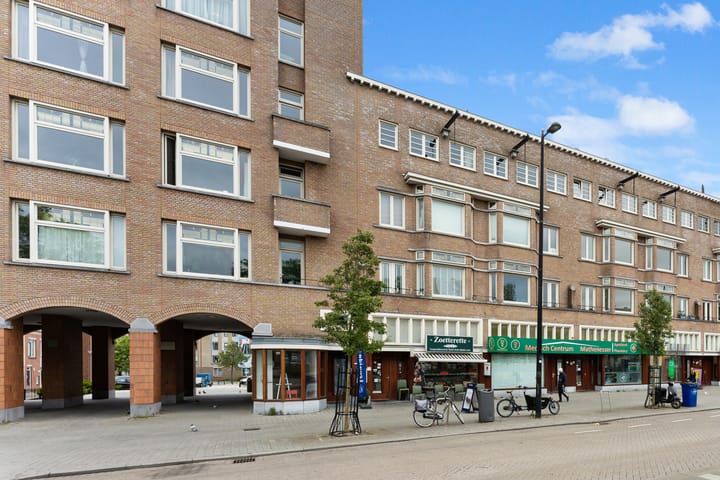 Foto 1 van Mathenesserplein 9