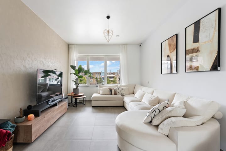 Foto 7 van Mathenesserplein 9