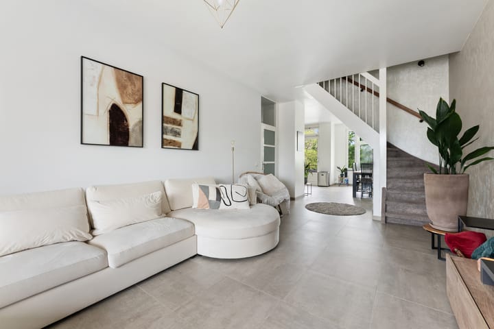 Foto 9 van Mathenesserplein 9