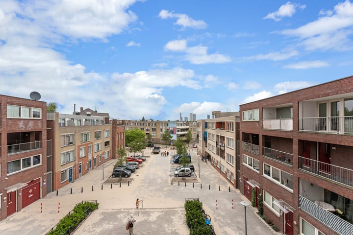 Foto 36 van Mathenesserplein 9