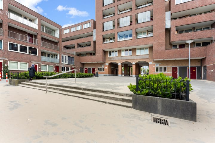 Foto 45 van Mathenesserplein 9