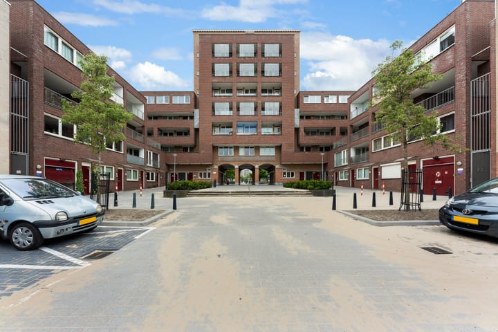 Foto 46 van Mathenesserplein 9