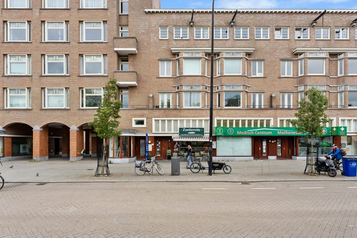 Foto 49 van Mathenesserplein 9