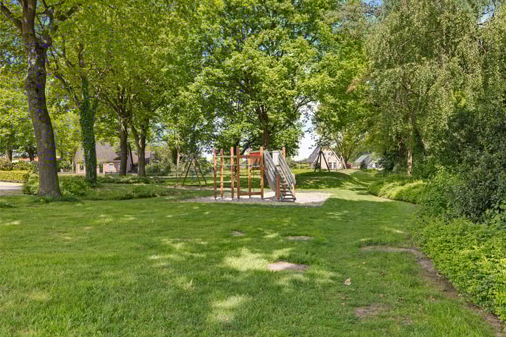 Foto 33 van Van Ekelenburgstraat 10