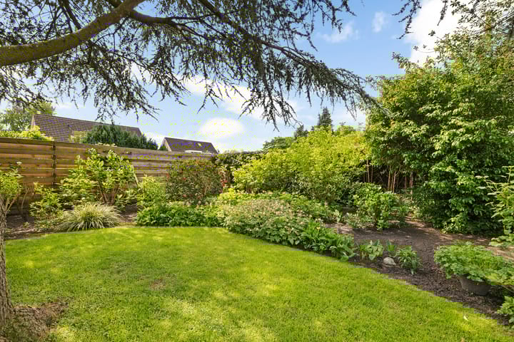 Foto 36 van Van Ekelenburgstraat 10