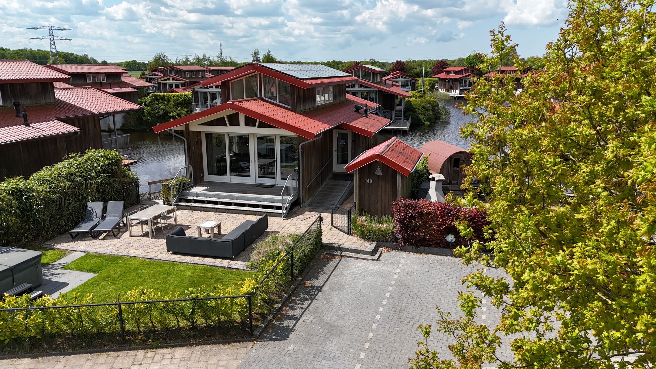 Foto 3 van Rijksstraatweg 80-140