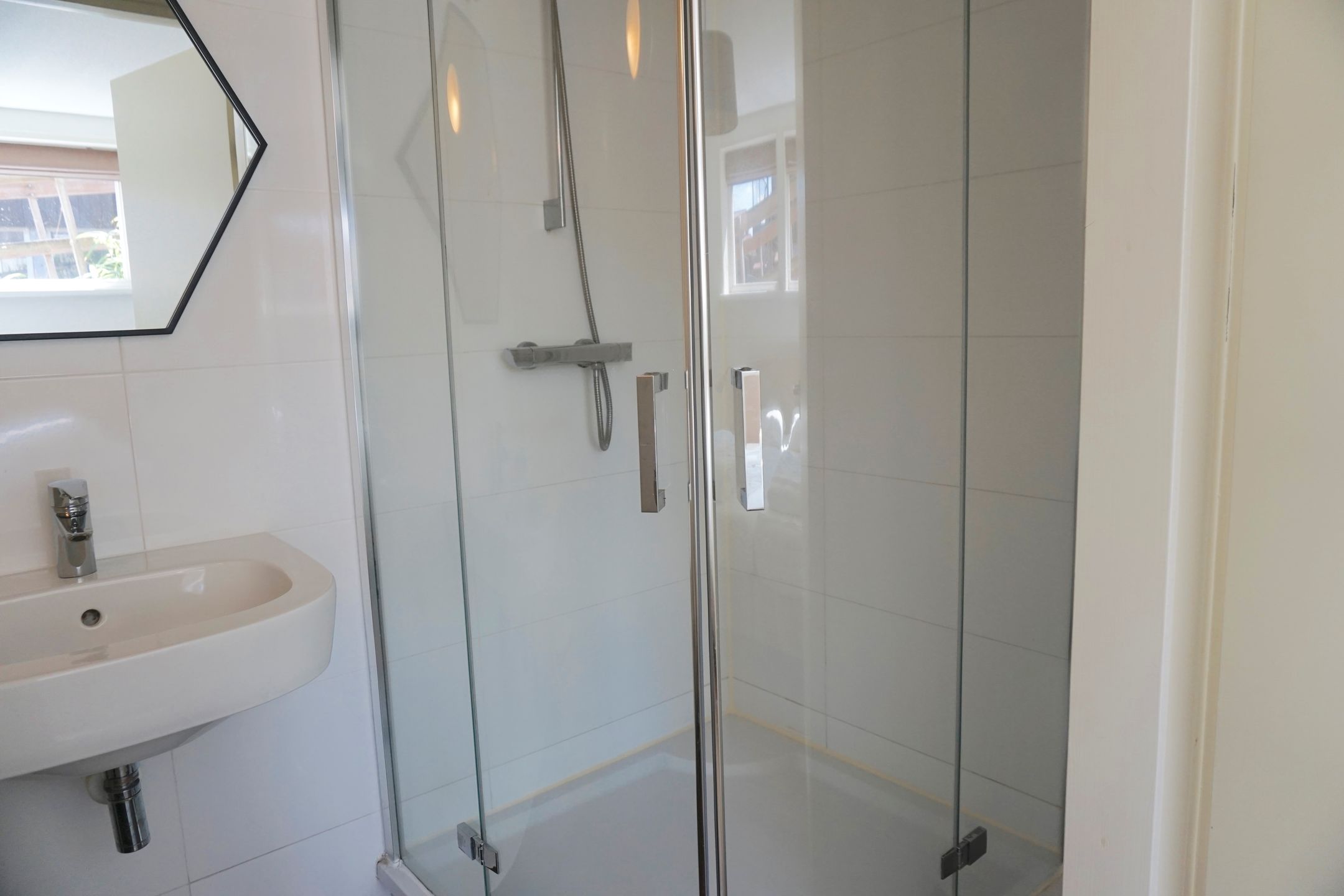 Foto 18 van Rijksstraatweg 80-140