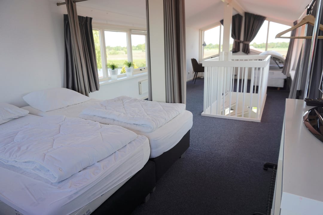 Foto 26 van Rijksstraatweg 80-140