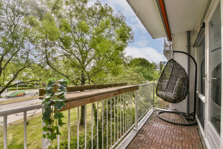 Foto 4 van Crack-State 47