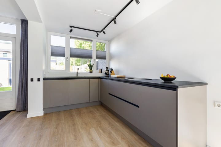 Foto 38 van Hendrik Hoeymakerstraat 2