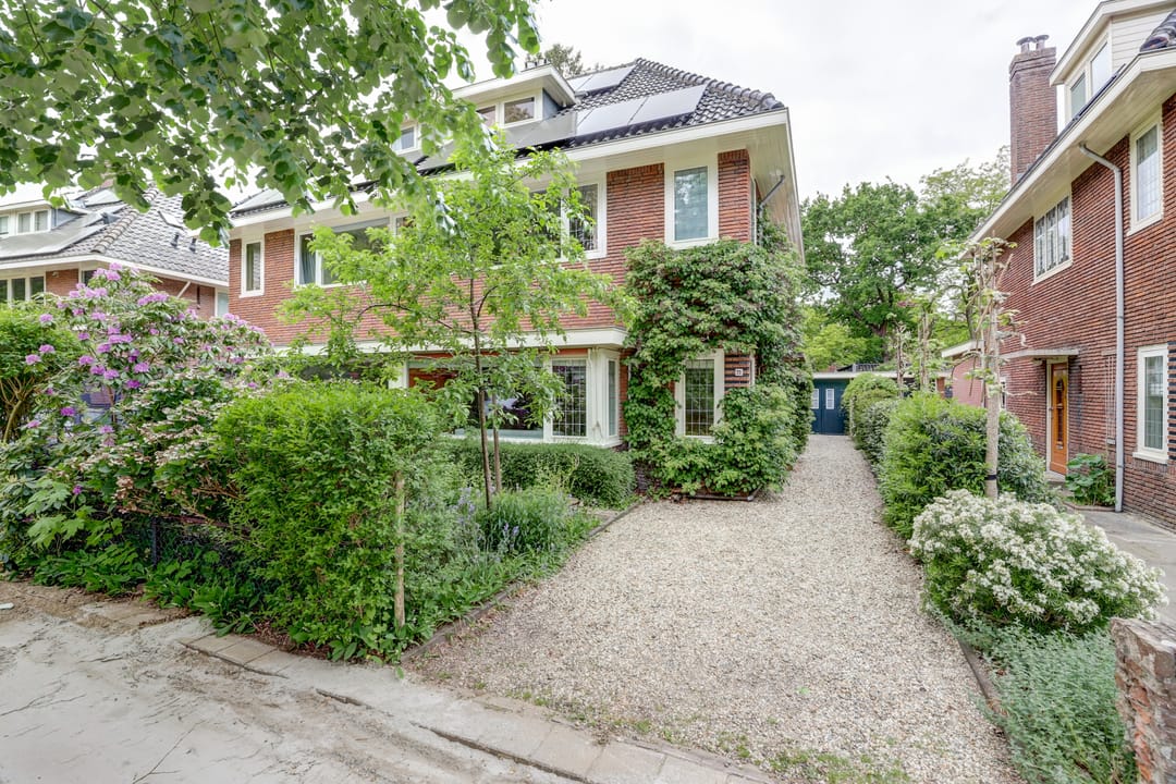 Photo 1 of Prof. Sproncklaan 21