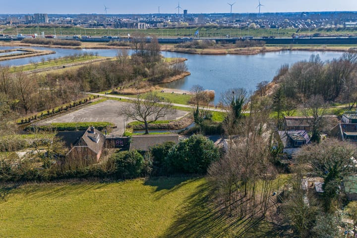 Photo 1 of Charloisse Lagedijk 423