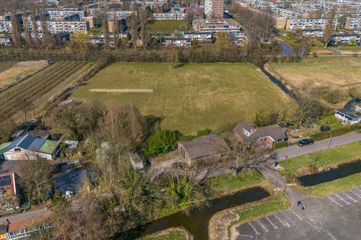 Foto 2 van Charloisse Lagedijk 423