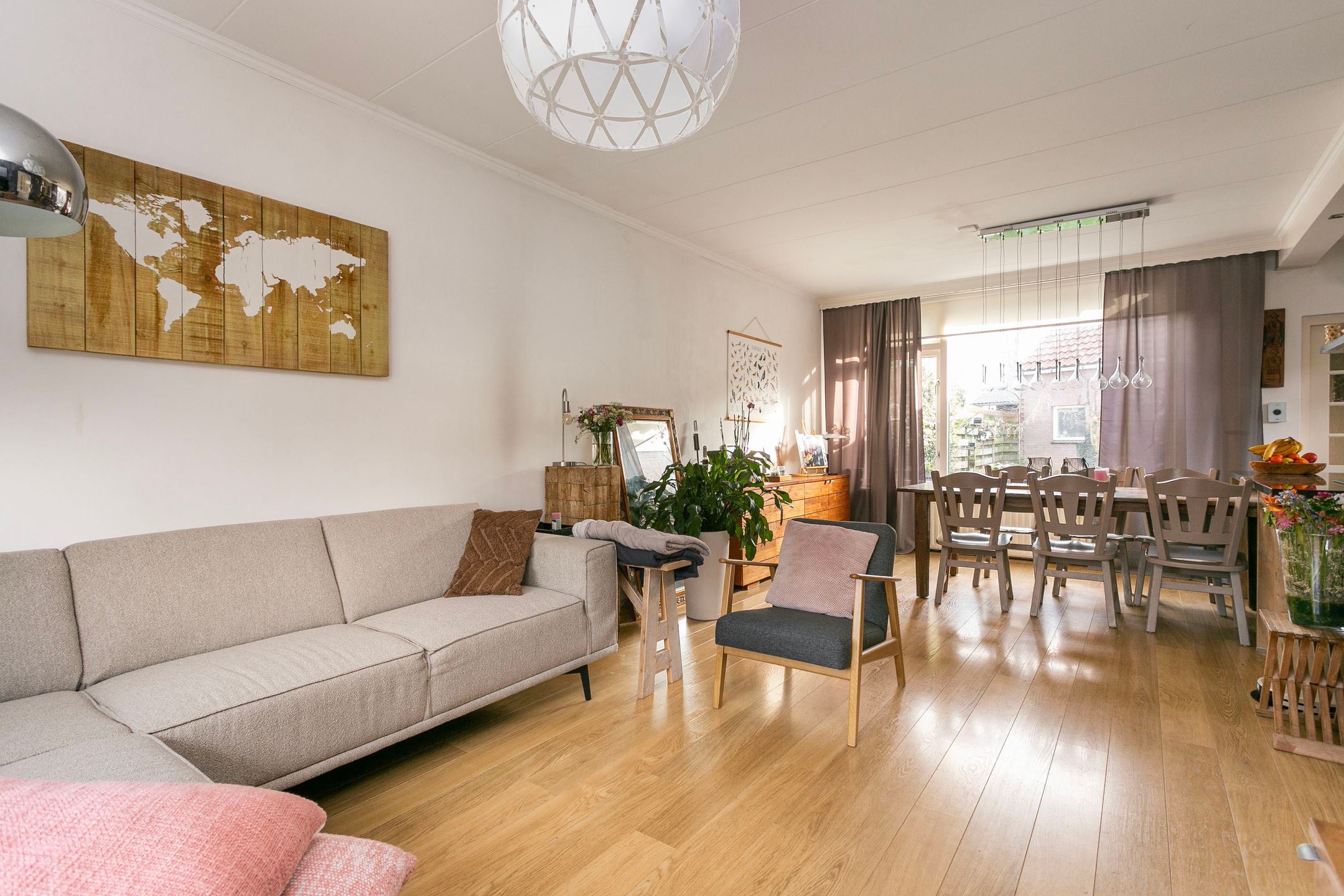 Foto 6 van Tweede Parallelweg 1